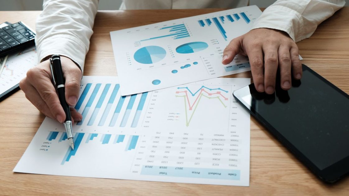 Suitable Funding Options for Companies With $100 Million Annual Revenue